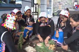 莱州省西拉族独特的传统春节