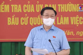 越南国会主席王廷惠莅临河江省调研指导工作