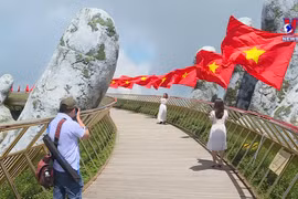 岘港市努力为游客打造安全、魅力的旅游环境