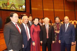 组图：越南第十四届国会第九次会议隆重开幕
