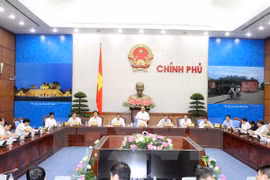 越南政府副总理阮春福在会上致辞（图片来源：越通社）