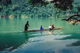 北件省三海湖