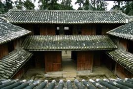 河江省同文县建筑