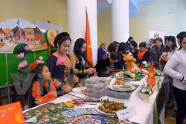 “亚洲文化与美食节”上的越南展位颇受游客的关注
