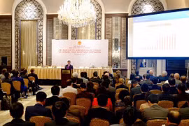 在美国举行的“我的越南-你的投资乐土”投资促进会