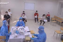 河内市为初中2-3年级学生接种新冠疫苗