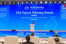 越南通讯社副社长段氏雪绒出席第五届世界媒体峰会