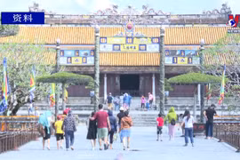 承天顺化省推出“顺化皇城夜市”旅游产品