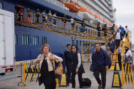 下龙湾和木州国家旅游区游客到访量破万人次