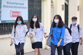组图：全国多地学生3个月停课后重返校园