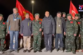 土耳其又连续发生强震 越南救援队及时驰援