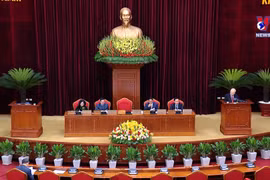 阮富仲总书记：提高党的领导能力，适应新发展时期的要求