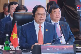 范明政总理出席第42届东盟峰会开幕式并发表讲话