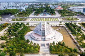 组图：宁顺省加强地区、国家旅游合作与对接