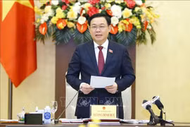 国会主席王廷惠会见科技应用优秀企业领导