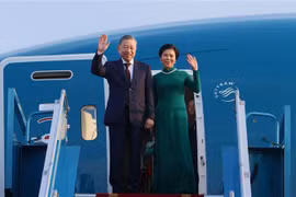 越共中央总书记苏林偕夫人启程赴马来西亚进行正式访问 图自越通社