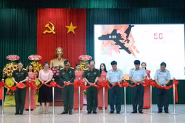 “空中奠边府雄歌”展览在胡志明市举行