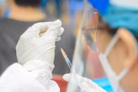 欧洲四国继续向越南提供627万剂新冠疫苗
