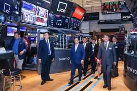 政府总理范明政造访纽约证券交易所