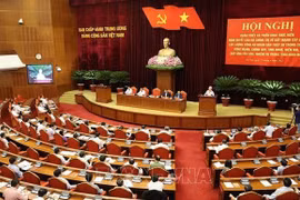 越共中央总书记阮富仲：加强人民公安力量建设 满足新形势下的要求