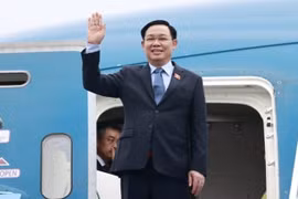 国会主席王廷惠启程对澳大利亚和新西兰进行正式访问