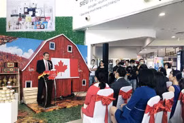 加拿大高端食品和消费品推广周在胡志明市拉开帷幕