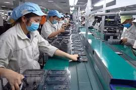 越南政府签发关于落实2022年经济社会发展计划和国家财政预算主要任务措施的决议