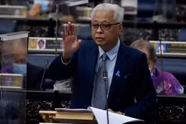 马来西亚总理对柬埔寨进行正式访问