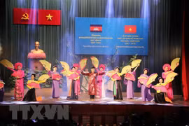 越柬建交55周年：加强两个民族之间的团结和传统友好关系