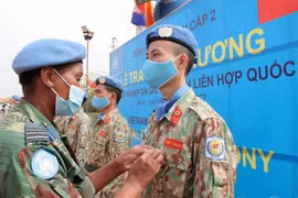 越南3号二级方舱医院被授予联合国维持和平勋章