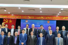 为海外越南人加大对祖国投资创造便利条件