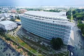 九龙江三角洲两座最现代实验室落成
