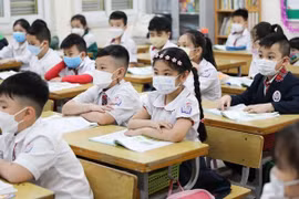 河内学生返校上学：利用直接上课时间弥补在线学习漏洞