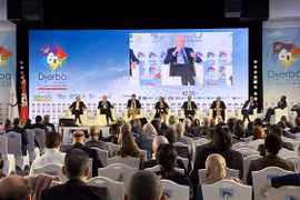 越南出席2022年法语国家高层经济论坛 
