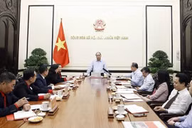  国家主席阮春福：动员各种资源 保障困难群众过好年