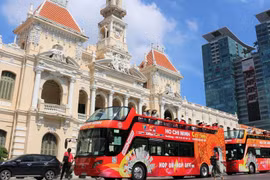 胡志明市制定试点迎接外国游客计划