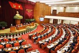 越共十三届六中全会第五个工作日：吸收和说明部分提案的讨论内容