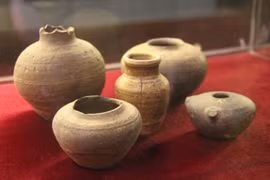 “江河故事”专题展讲述古物里的越南故事