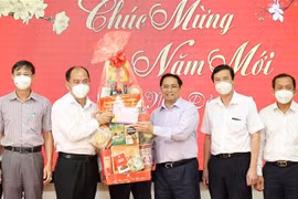 范明政总理：胡志明市在抗疫中发挥先锋作用 在逆境中彰显顽强不屈精神