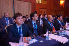 越南共产党代表出席亚欧政治论坛和亚洲政党国际会议常委会第37次会议