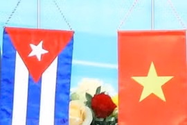 越南国会主席就古巴国庆节向古巴国会主席致贺信