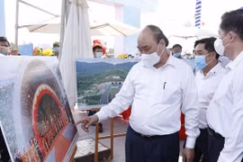 忠良-美顺高速公路主干线正式通车 阮春福出席并发出通车令