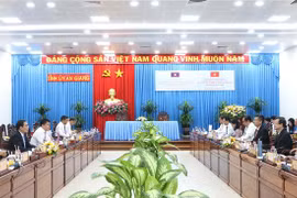 越老加强社会保障领域的合作关系