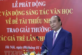 越南国家主席阮春福：文学要发挥激发青少年儿童分发图强精神的作用