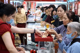 2月18日上午越南国内黄金价格每两上涨35万越盾