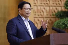 越南政府总理范明政：坚定不移保持宏观经济稳定 积极促进经济增长目标