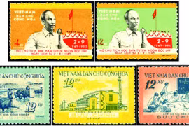 国庆节邮票再现国家历史瞬间