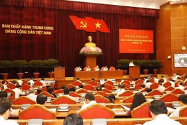 越南召开全国反消极腐败工作总结（2012~2022）会议