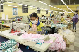 越南纺织服装业努力渡过困难实现可持续发展