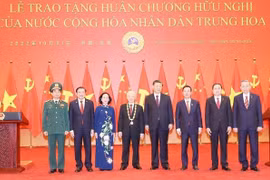 越南外交部长裴青山就越共中央总书记阮富仲访华之成果接受媒体记者采访